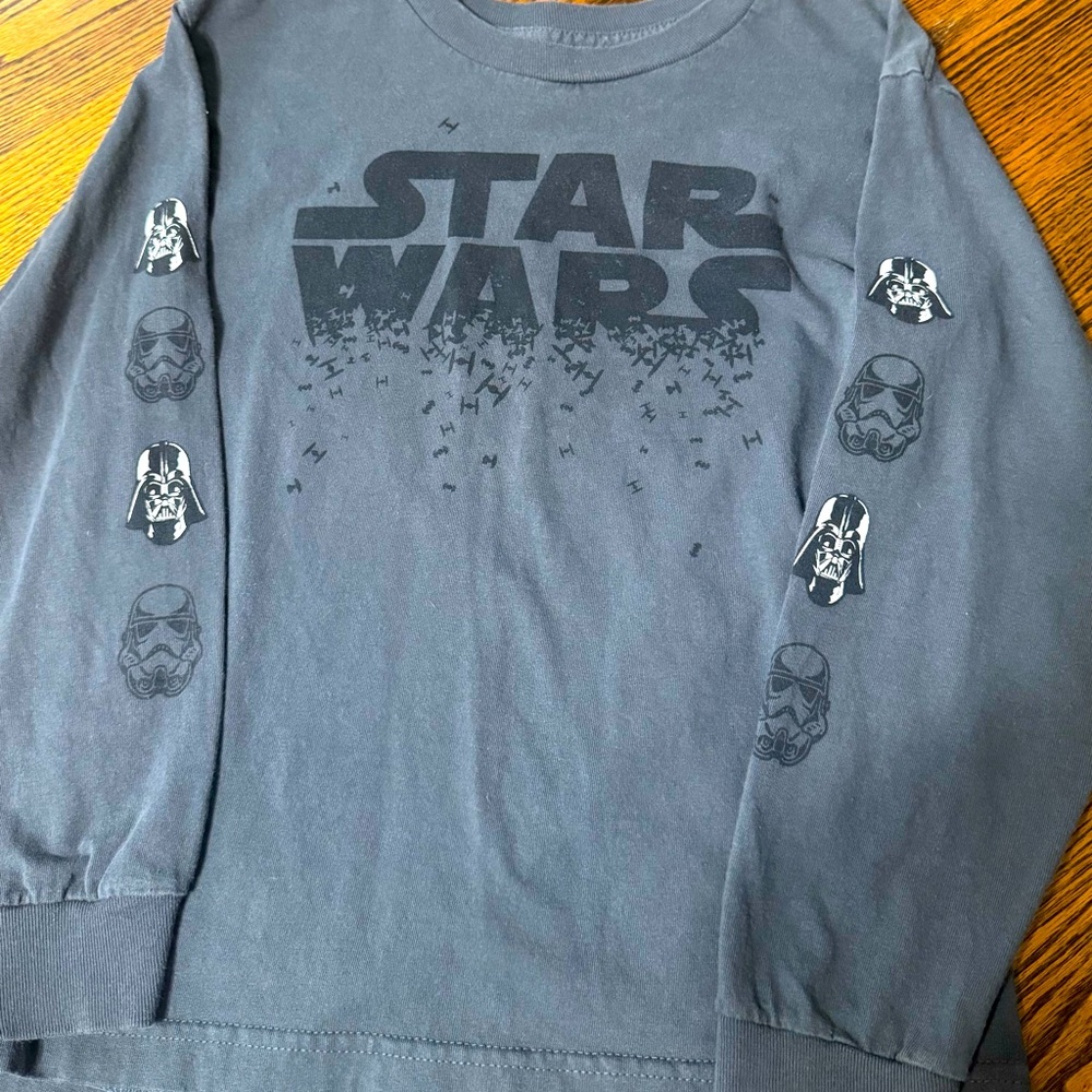 Star Wars Themed Screen Print Long Sleeve T-Shirt Boys Medium 11-12